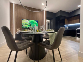 Luxury Renovated Ground Floor 1BR Suite - Best of the Best - Historical Centre Olbia